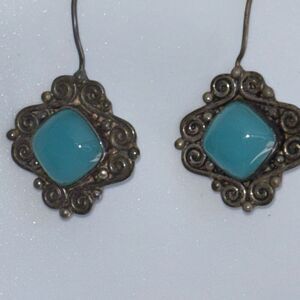 Vintage sajen silver 925 & blue stone latch back dangle earrings
